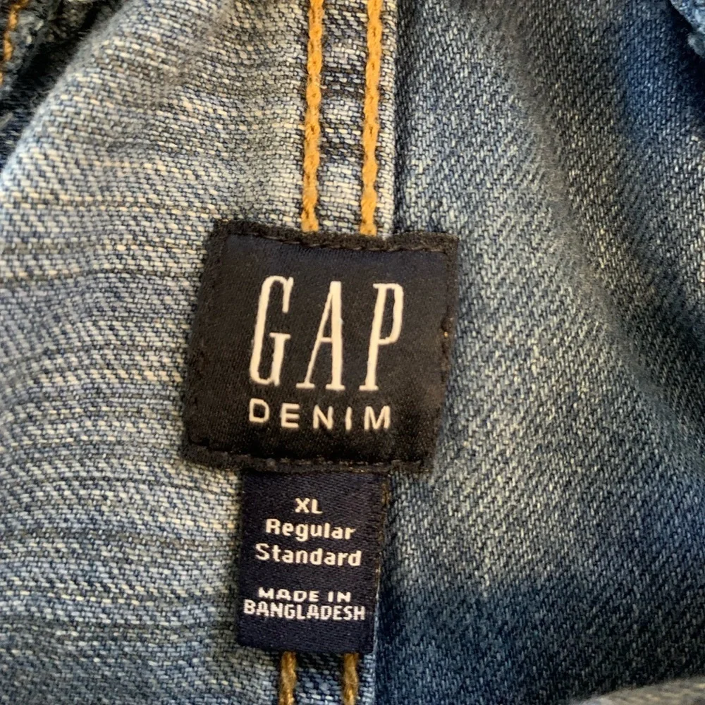 Gap Denim Blue Patch Shortalls Overalls Kids XL Frayed Pockets Cuff